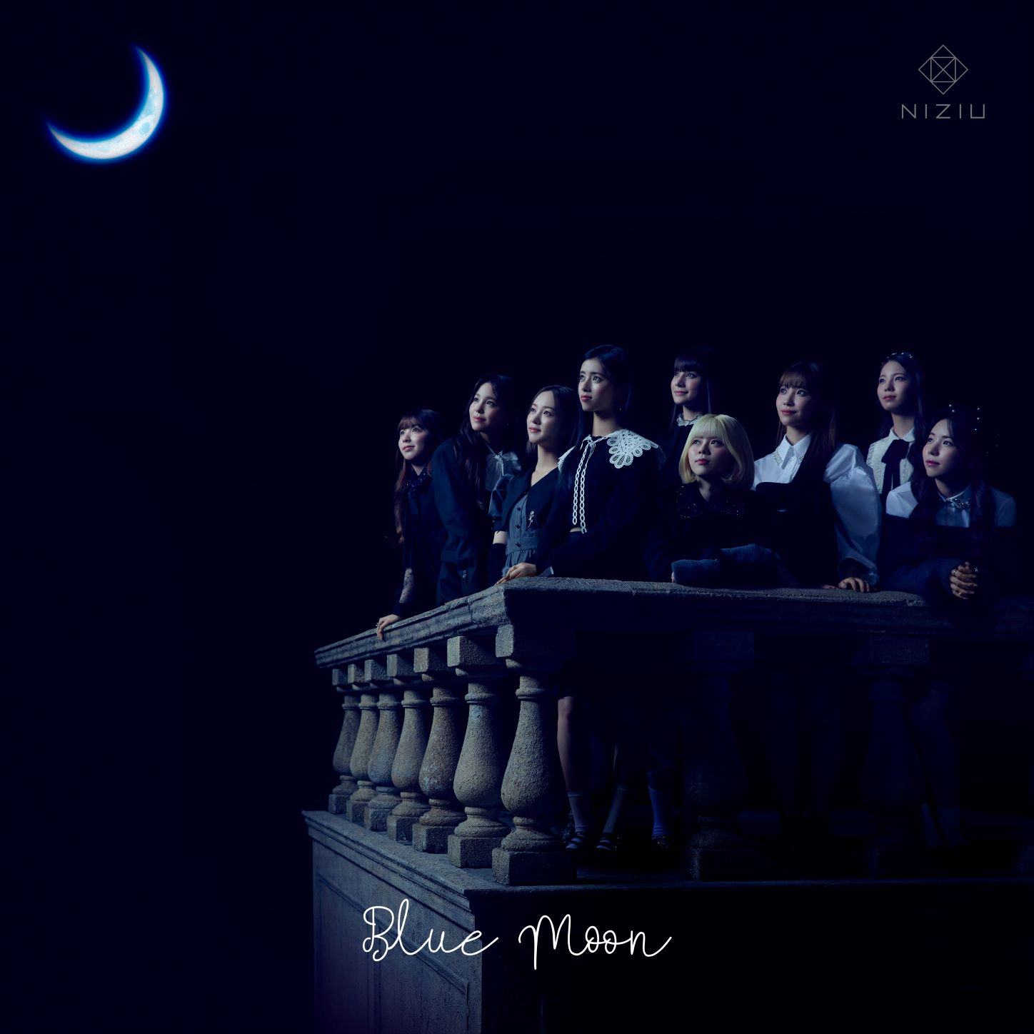 NiziU、最新曲「Blue Moon」の先行配信がスタートし、iTunes、LINE